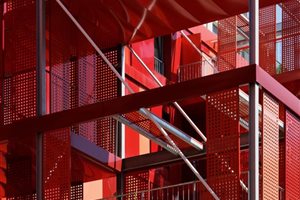 Habillage façade immeuble sur mesure pourquié galvanisé thermolaquage