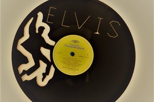Décoration murale vinyle personnalisé découpé au jet d'eau - métallerie Pourquié Aveyron