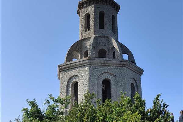 Piédestal de Fontaneilles